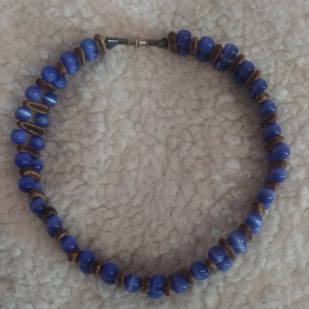 Blue Chocker